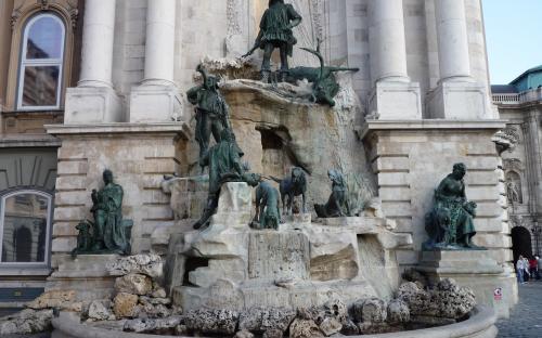 Matthias Fountain in Castle